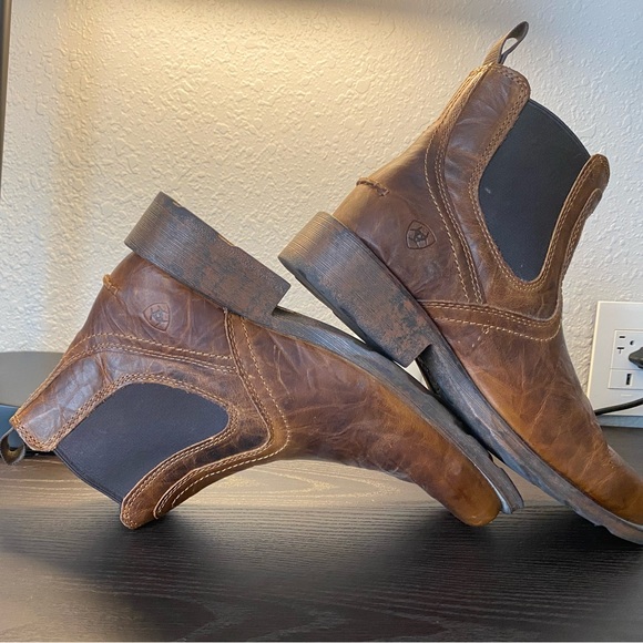 Ariat Men\'s Tan/Brown Leather Chelsea Boots for Men’s Sz 12